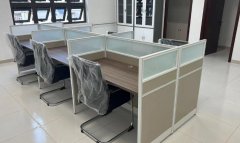 鋁合金工位，所有辦公類家具非常齊全便宜